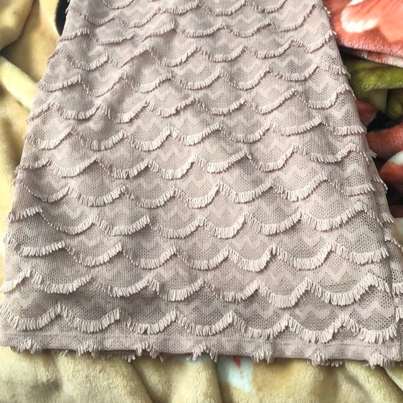 Blush dress - Picture 2 of 3